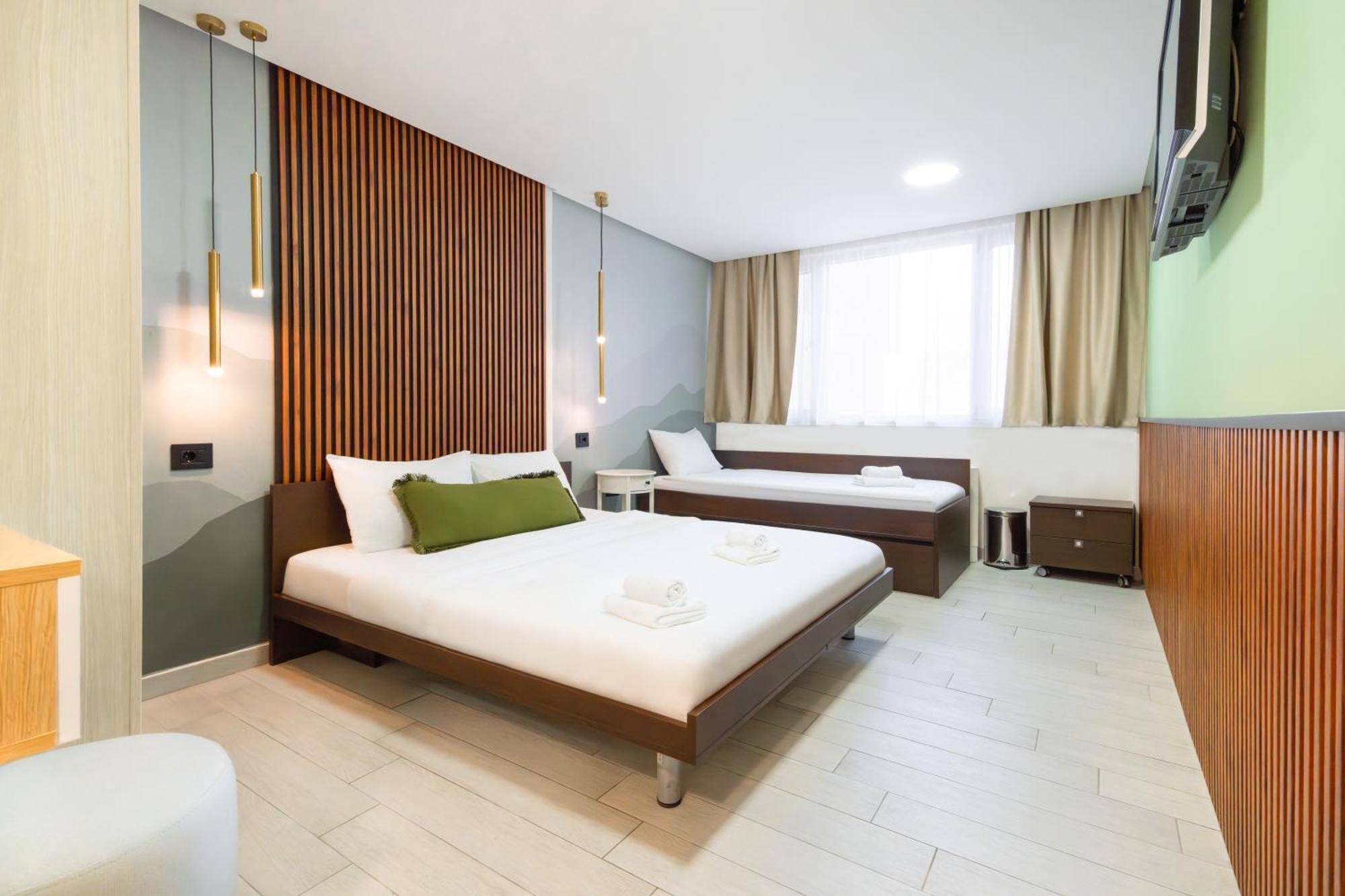 7 Hills Rooms Podgorica Ngoại thất bức ảnh