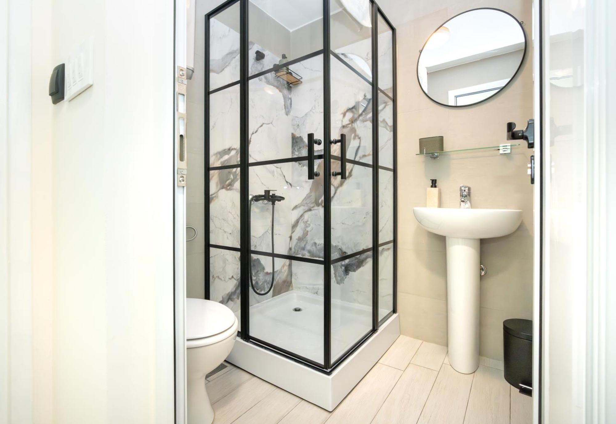 7 Hills Rooms Podgorica Ngoại thất bức ảnh